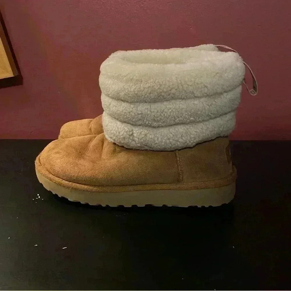 UGG Boots - Picture 2 of 10